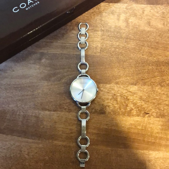 Coach watch - Picture 2 of 5